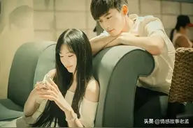 她明白，她明白，我给不起，于是转身向山里走去图片