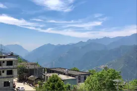 隐藏在怒江大峡谷中，这座被人遗忘的迷人小村庄，值得每个人去看图片