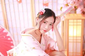 从“色气”之极艳到“侘寂”之极简，以浮世绘百景，读日本人百态图片