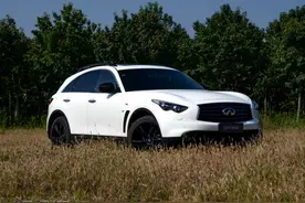 全系3.7L六缸发动机，英菲尼迪QX70真的很不错图片