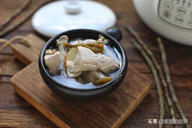 石斛与花胶煲汤 石斛与花胶煲汤的做法