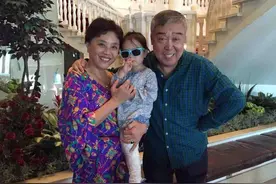 师胜杰：去世3年，如今女儿定居美国，妻子对他的深情让人泪目图片