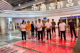 河南省汤阴县委县政府考察永康影视文化产业图片