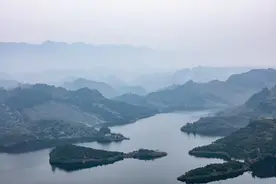一起来红色广安看青山绿水图片