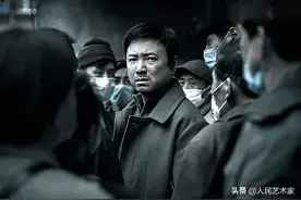 在争议中走过的徐峥，18岁因脱发受嘲笑，28岁被猪八戒困扰，38岁创造票房奇迹，48岁成影片质量保证图片