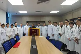 大爱延续15载！自治区人民医院肝移植术再获患者点赞图片