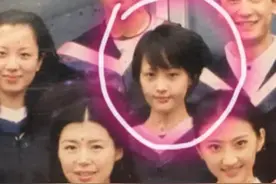 赵薇毕业照，刘亦菲毕业照，热巴毕业照，看到李易峰：这是要脱粉图片