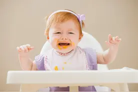 宝宝穿过的衣服能送人吗？这4种旧衣服，即使关系再好也不能送人图片