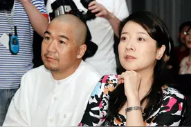 “老戏骨”陈小艺和“小鲜肉”的瓜：老公坐轮椅，妻子分居不回家图片