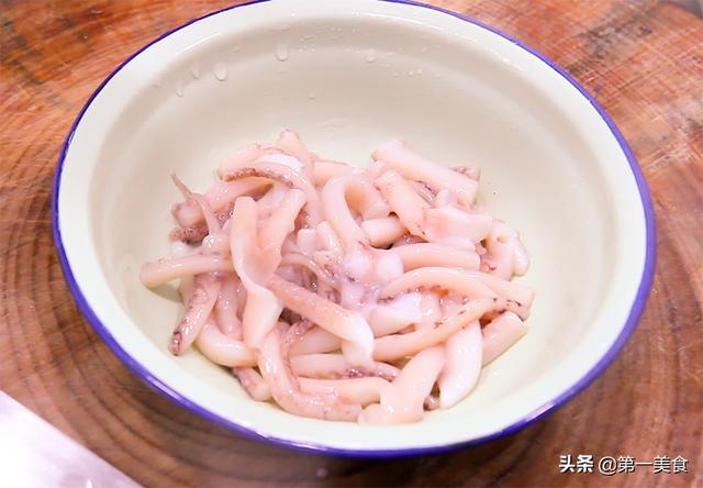 干鱿鱼怎么做好吃 干鱿鱼怎么做好吃 家常做法 干鱿鱼怎么做好吃 干鱿鱼怎么做好吃 家常做法