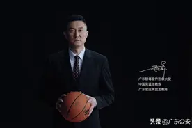 成就三连冠！杜锋：别让悔恨留在人生的赛场上图片