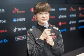 Faker地位不保？“让位置”事引粉丝爆破官博：有广告才想到他图片