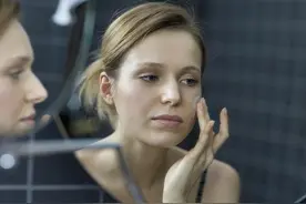 30岁女人护肤误区，想美白就刷酸，这是错误的图片