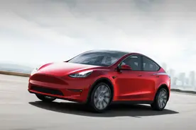 特斯拉Model Y共振问题浮现，空调热泵故障图片