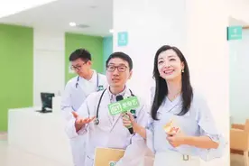 崔玉涛：新手父母最好的新年礼物，星爸星妈联合推荐图片