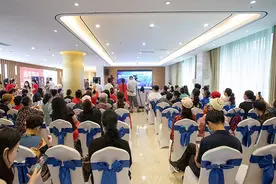邯郸旗袍模特、广场舞选拔大赛、你好大妈秀新闻发布会圆满成功图片