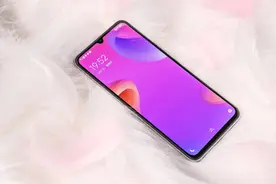 配色还是vivo玩的6！vivo S6天鹅湖足以征服一切颜控图片