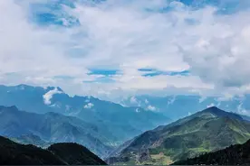 你有一项关于徒步的人生清单吗？四人同，冷门寂静的徒步目的地图片