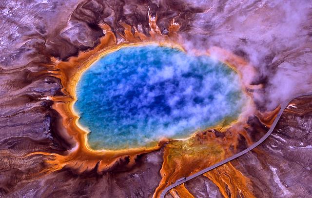 美国黄石火山爆发后果是什么？（黄石超级火山一旦大喷发）