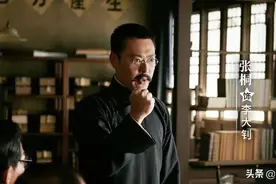 《觉醒年代》让他爆红，全网为他鸣不平，曾经却被辱骂到自杀？图片