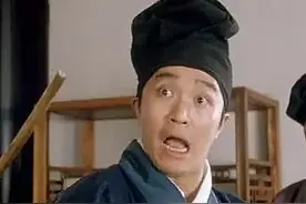 一农民院里打井打出喷泉！喷出物疑有黄金图片