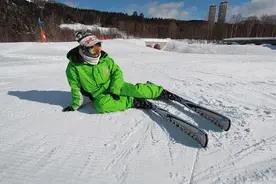 怎样滑雪才不会滑出社死现场？图片