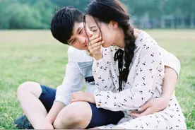 女朋友和男闺蜜一起旅游7天，我质问她，男闺蜜却发来这样的话图片