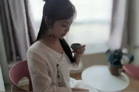 愿你握住剑时所向披靡，走向生活时心有所安……图片
