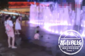 痛心！8岁男童被喷泉“冲飞”不幸身亡图片