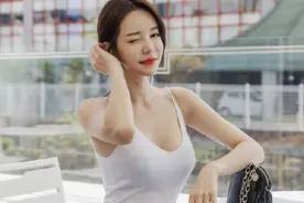 小说：邻居姐姐的小姨以为我是瞎子，看不起我，隔日就被我收拾了图片