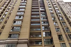痛心！福州仓山一小区有人坠楼，不幸身亡图片