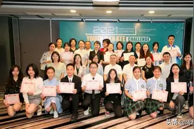 中美高中生上演“高手对决！”图片