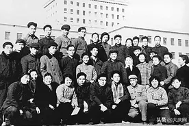 又到9•26！踏着铁人的足迹——解读文学视角里的“铁人精神”图片