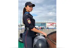 美丽的俄罗斯女骑警，26岁，颜值和身材很棒，在真人秀找到真爱图片