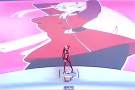 宅男究竟多疯狂？劳斯莱斯被改装成“痛车”，车内外全是“老婆”图片