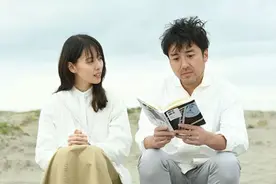 爱上一个有家庭的人，是一个醒悟的过程图片