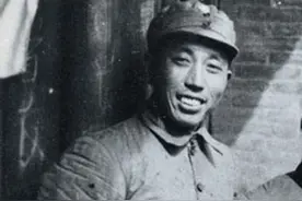 王震将军打仗是猛将，搞生产是行家，还是手扶拖拉机普及的主推手图片