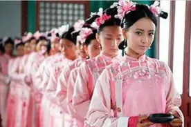 乾隆花甲之年选秀女，选中比他小47岁的女孩，女孩被选中实属无奈图片