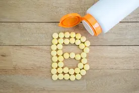 哪些人需要补充维生素B?哪些人最好少吃维生素B？听听药师怎么说图片