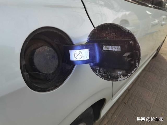 这辆9万买的标致308，才开了4年就值3万块？买主：不敢买