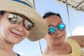 夫妻丁克十多年，妻子意外怀孕，丈夫成了女儿奴，网友：真香图片