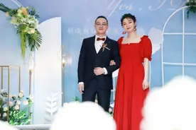 郎才女貌，美满姻缘。图片