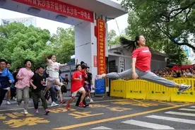 高考结束，一句金句火了，“高三打基础高四985”，复读稳赢吗？图片