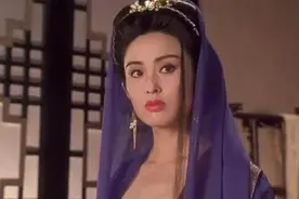 这位80后男生心中的女神现身直播间了图片