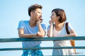 两性交往，男人在这三方面太弱，就会被女人瞧不起图片