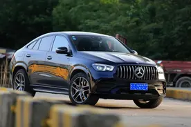 6缸的AMG GLE 53开起来算不算真AMG？与普通版GLE差价不大怎么选图片