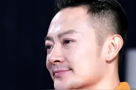 42岁印小天被老父催婚，曾遭假白富美骗婚，单身4年成爸妈心病图片