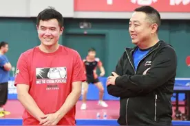 国乒金牌教练即将回归，他是昔日的“抗韩英雄”，妻子是乒乓美女图片