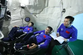 神舟十二号航天员回家后，为啥还要隔离14天，真的不是因为新冠图片