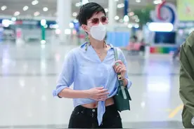 卢靖姗才是标准"梨形身材"！穿紧身裤暴露"巨胯"，这身材太辣眼图片